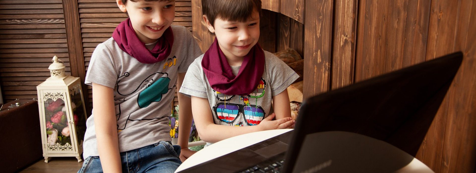 kids, the internet, computer-4937845.jpg